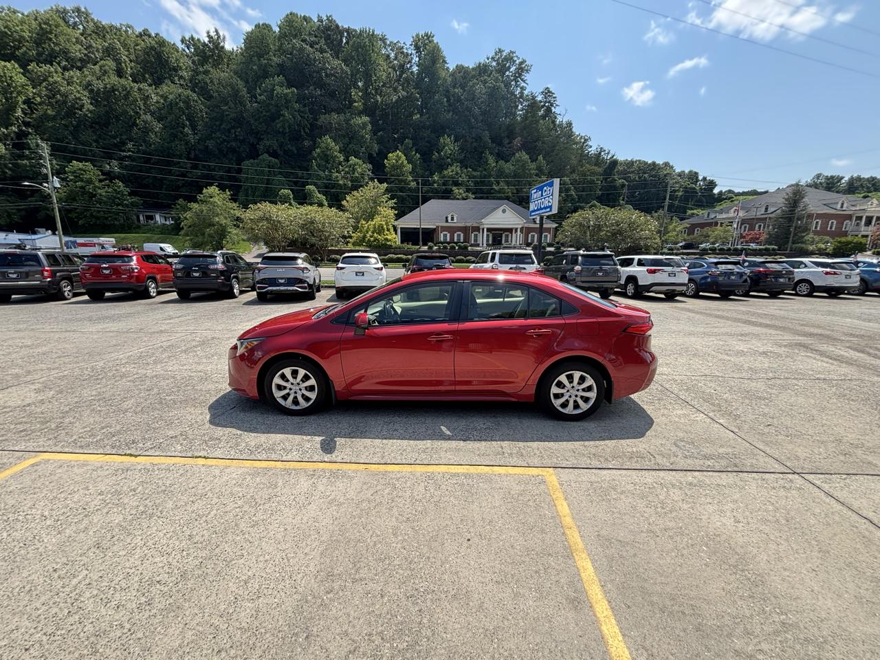 Toyota Corolla LE CVT (Natl) 2021