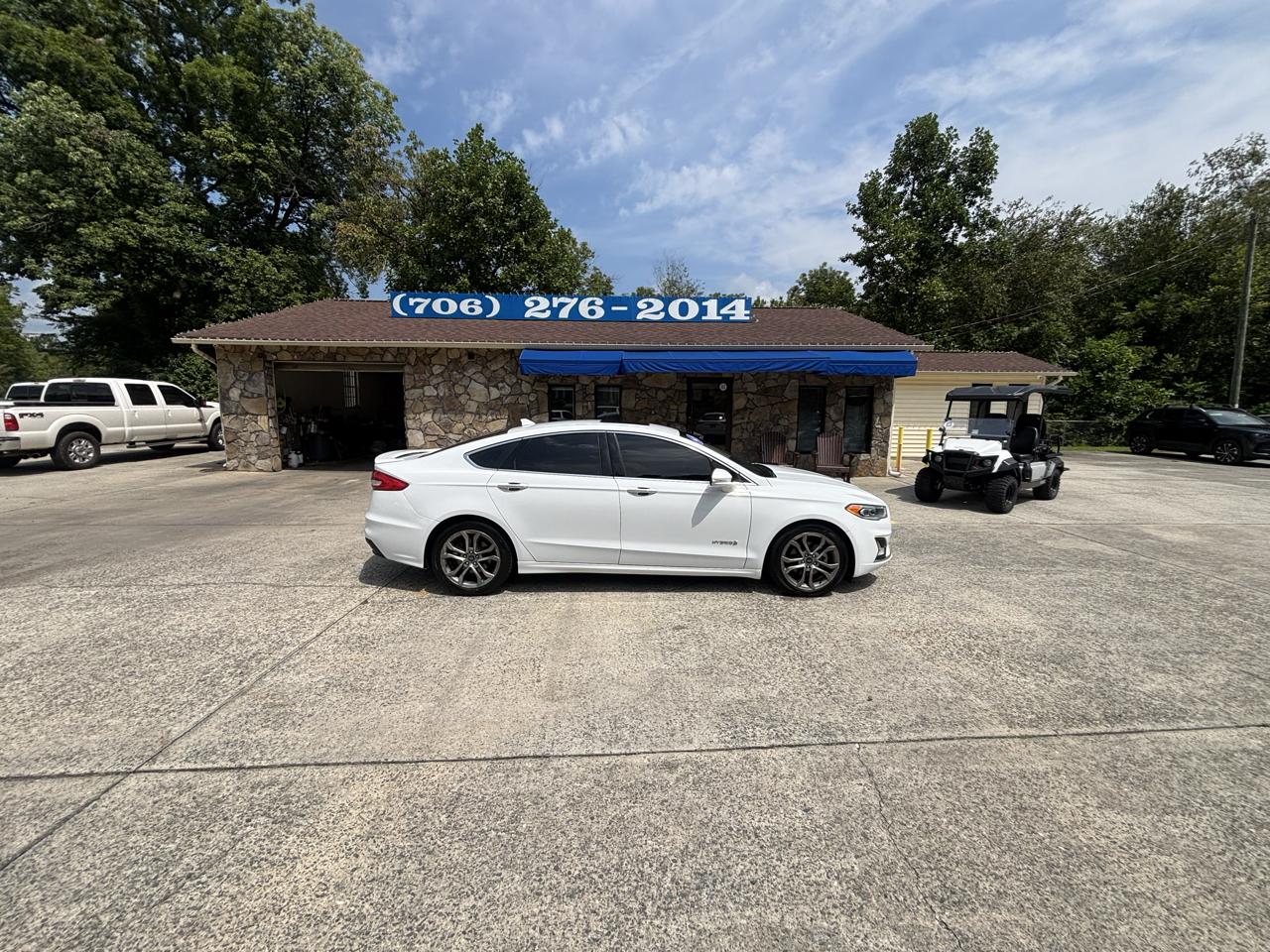 Ford Fusion Hybrid Titanium FWD 2019