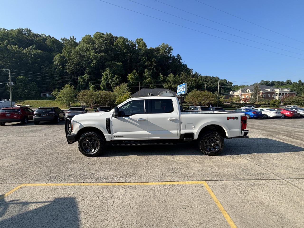 Ford Super Duty F-250 SRW Lariat 4WD Crew Cab 6.75' Box 2024
