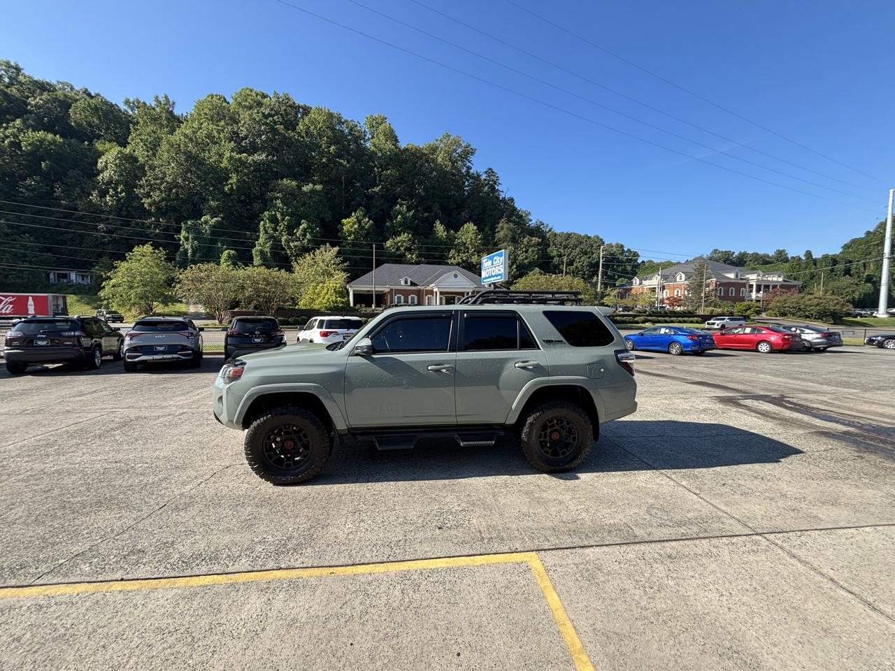 Toyota 4Runner TRD Pro 4WD (Natl) 2021