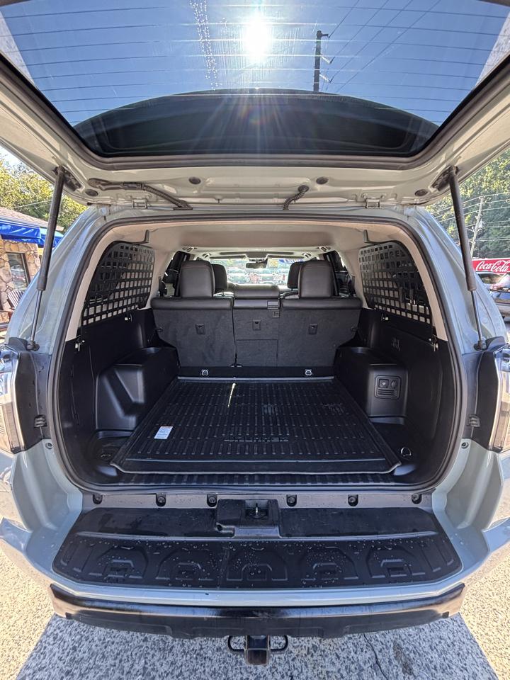 Toyota 4Runner TRD Pro 4WD (Natl) 2021