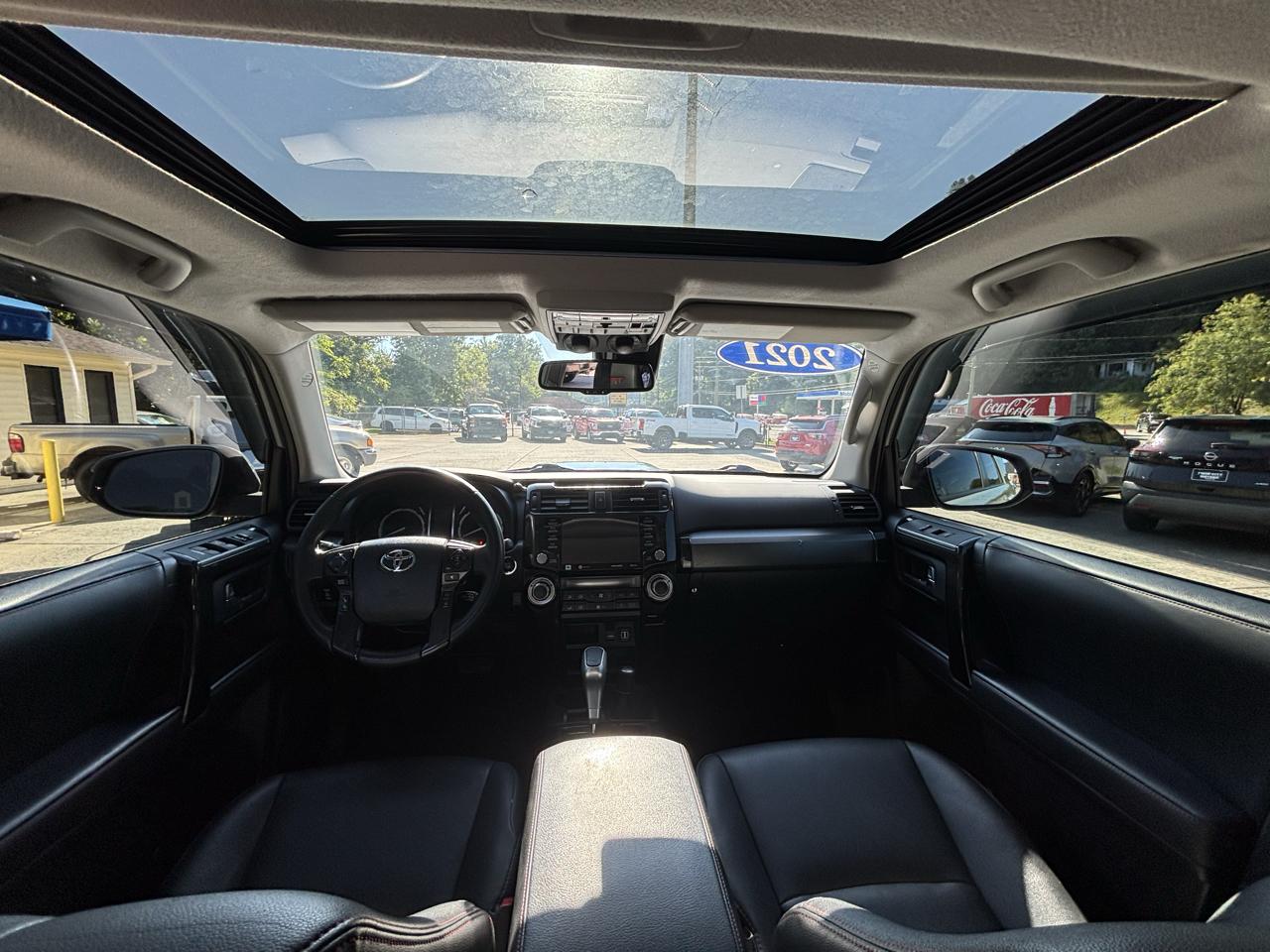 Toyota 4Runner TRD Pro 4WD (Natl) 2021