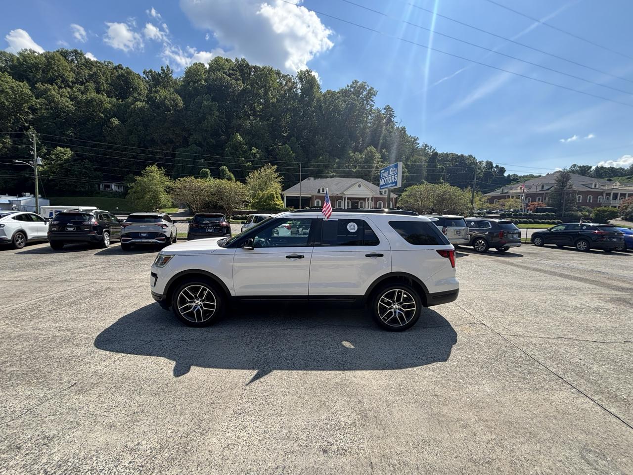 Ford Explorer Sport 4WD 2019