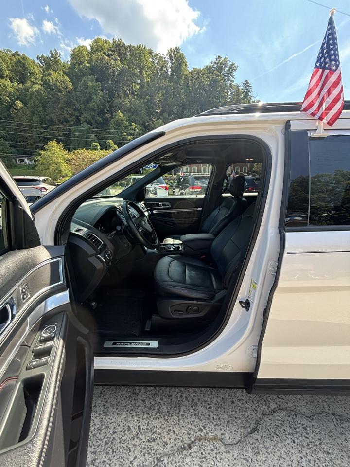 Ford Explorer Sport 4WD 2019