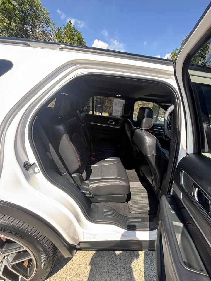 Ford Explorer Sport 4WD 2019