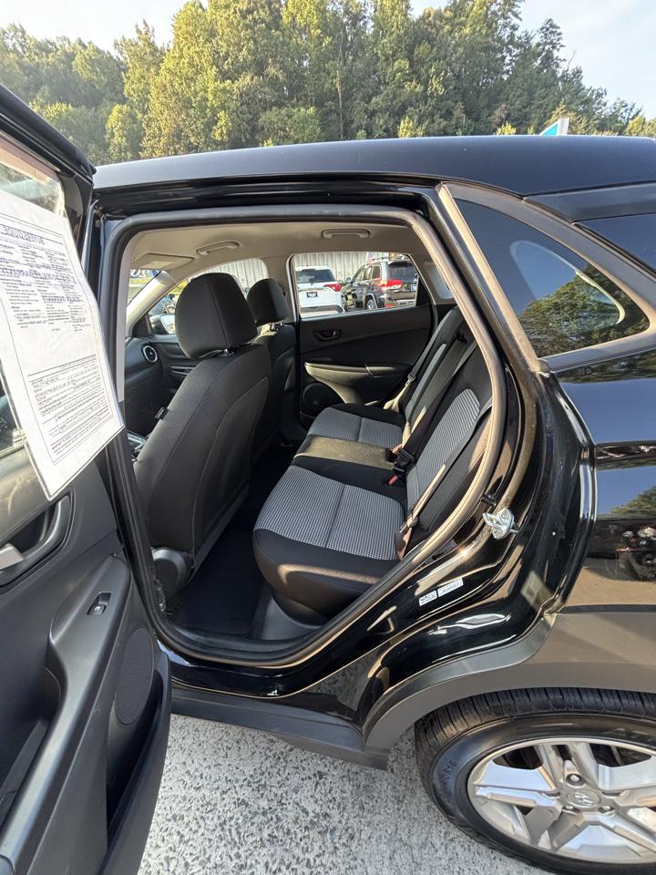Hyundai Kona SE Auto FWD 2022