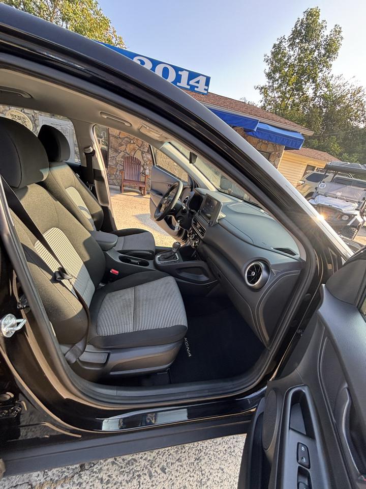 Hyundai Kona SE Auto FWD 2022