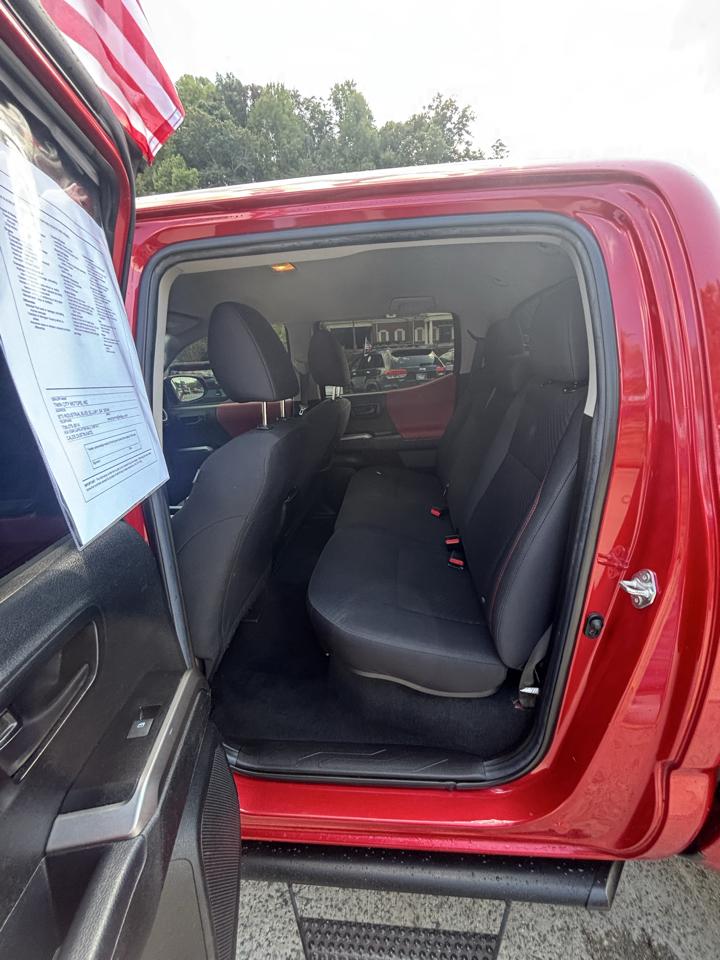 Toyota Tacoma 4WD TRD Off Road Double Cab 5' Bed V6 MT (Natl) 2023