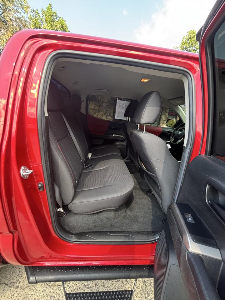 Toyota Tacoma 4WD TRD Off Road Double Cab 5' Bed V6 MT (Natl) 2023