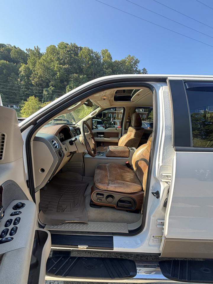 Ford F-150 4WD SuperCrew 145" King Ranch 2006