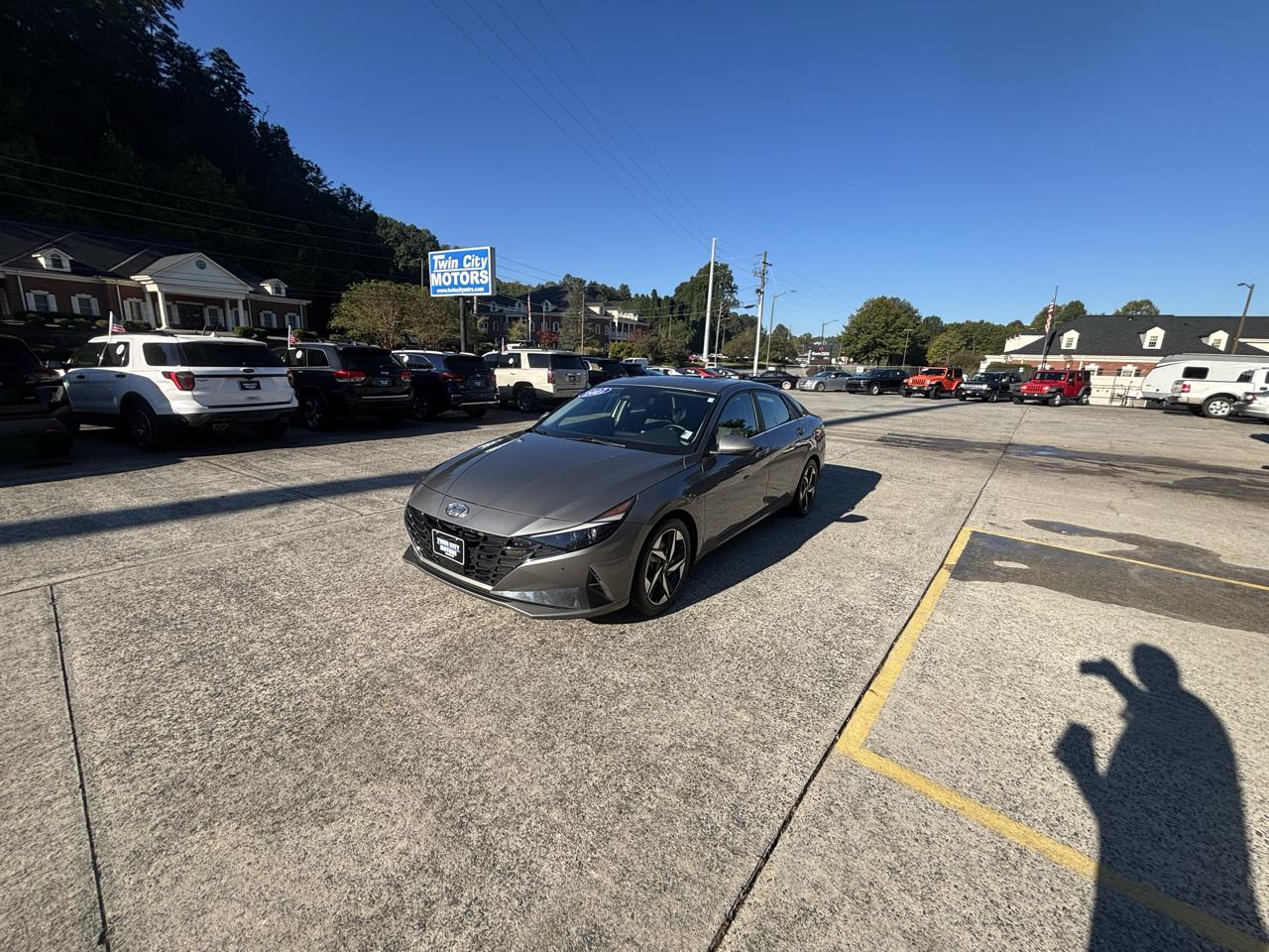 Hyundai Elantra Hybrid Limited DCT 2021