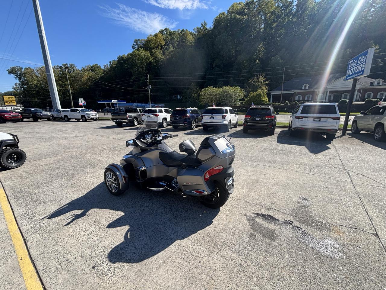 Can-Am Spyder Limited 2014