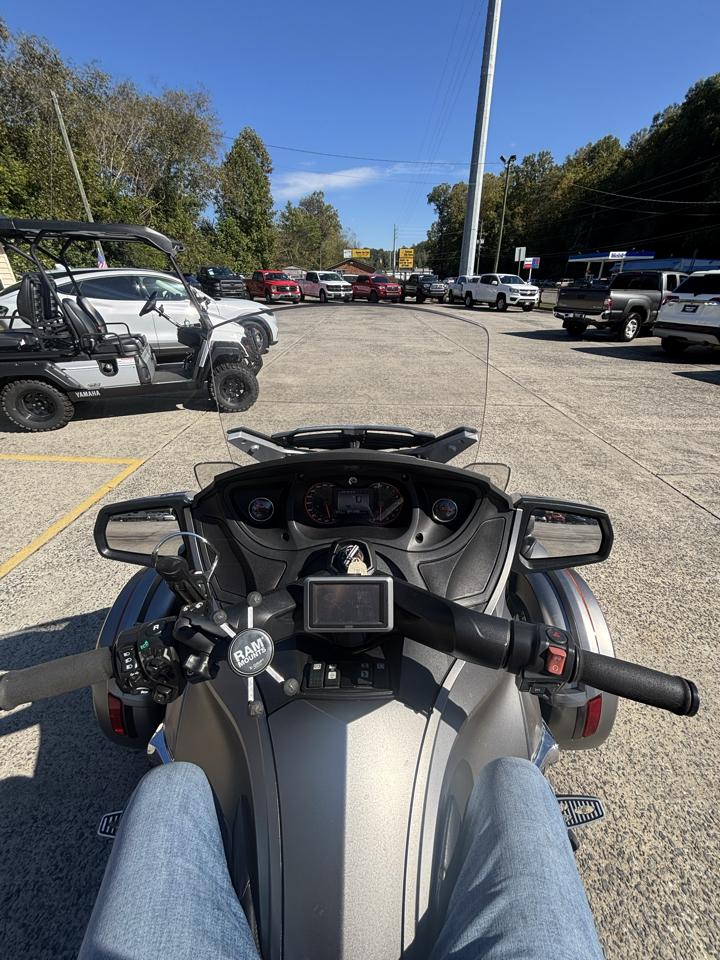 Can-Am Spyder Limited 2014