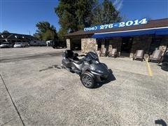 2014 Can-Am Spyder 