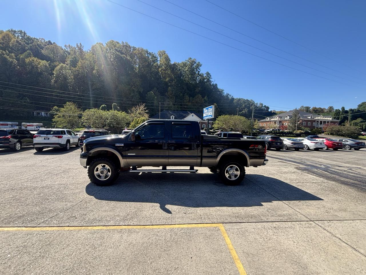 Ford Super Duty F-350 SRW Crew Cab 156" Harley-Davidson 4WD 2005