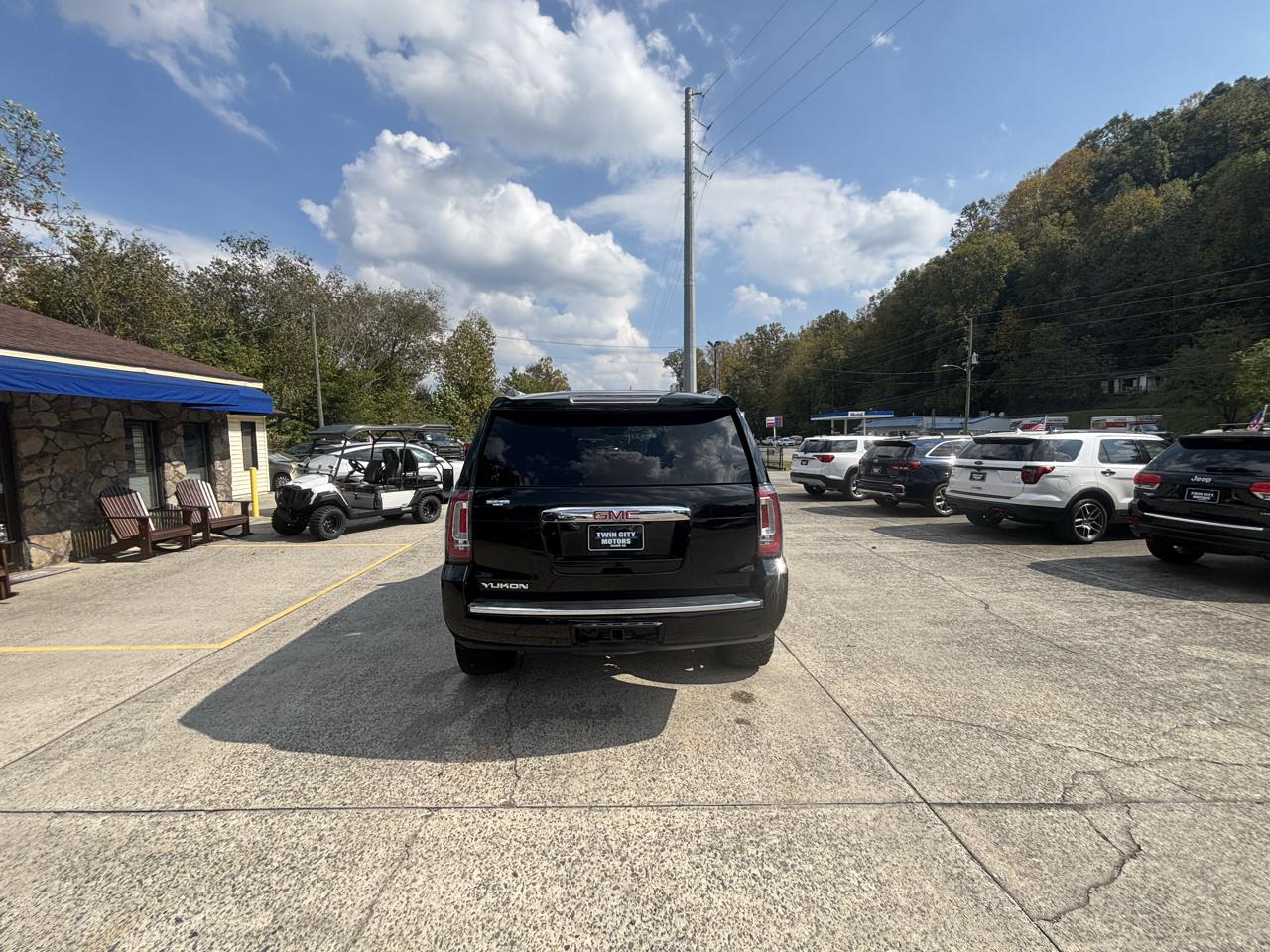 GMC Yukon 4WD 4dr Denali 2018