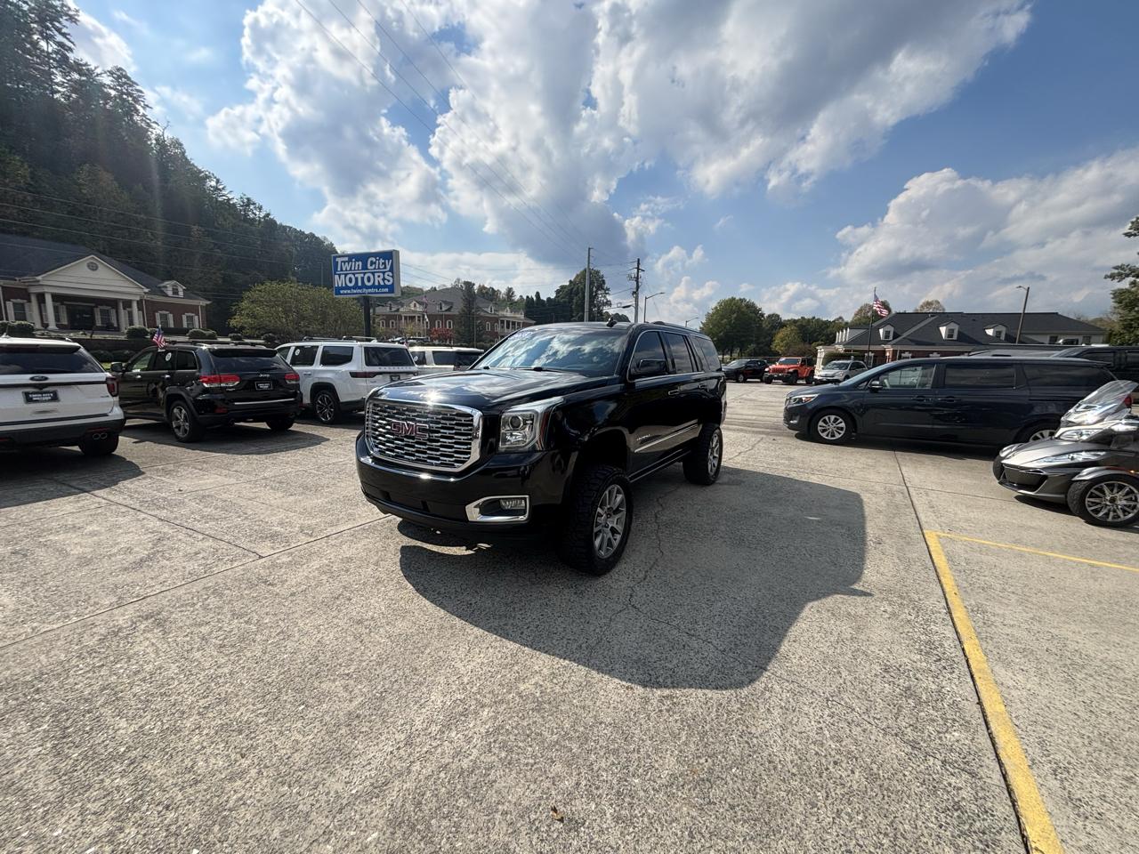 GMC Yukon 4WD 4dr Denali 2018