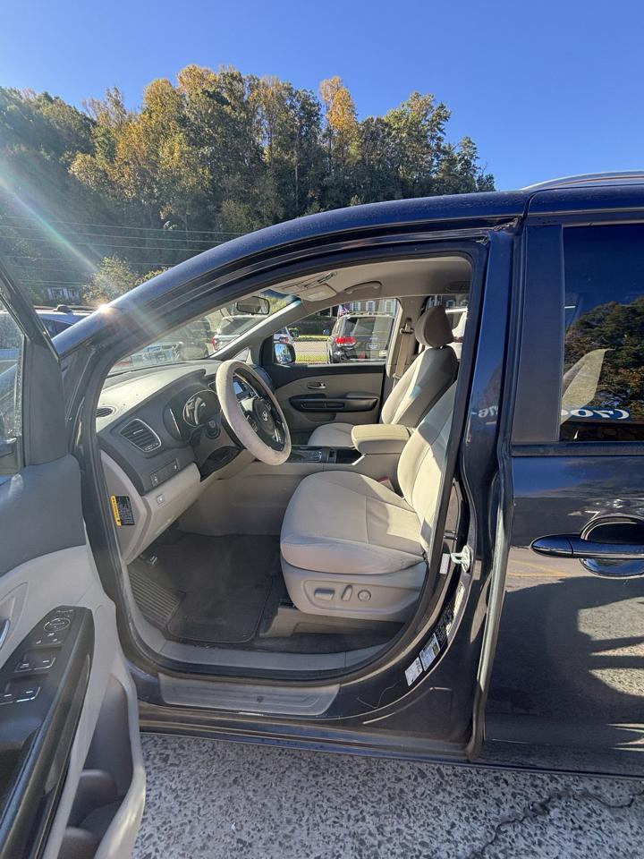 Kia Sedona 4dr Wgn LX 2016