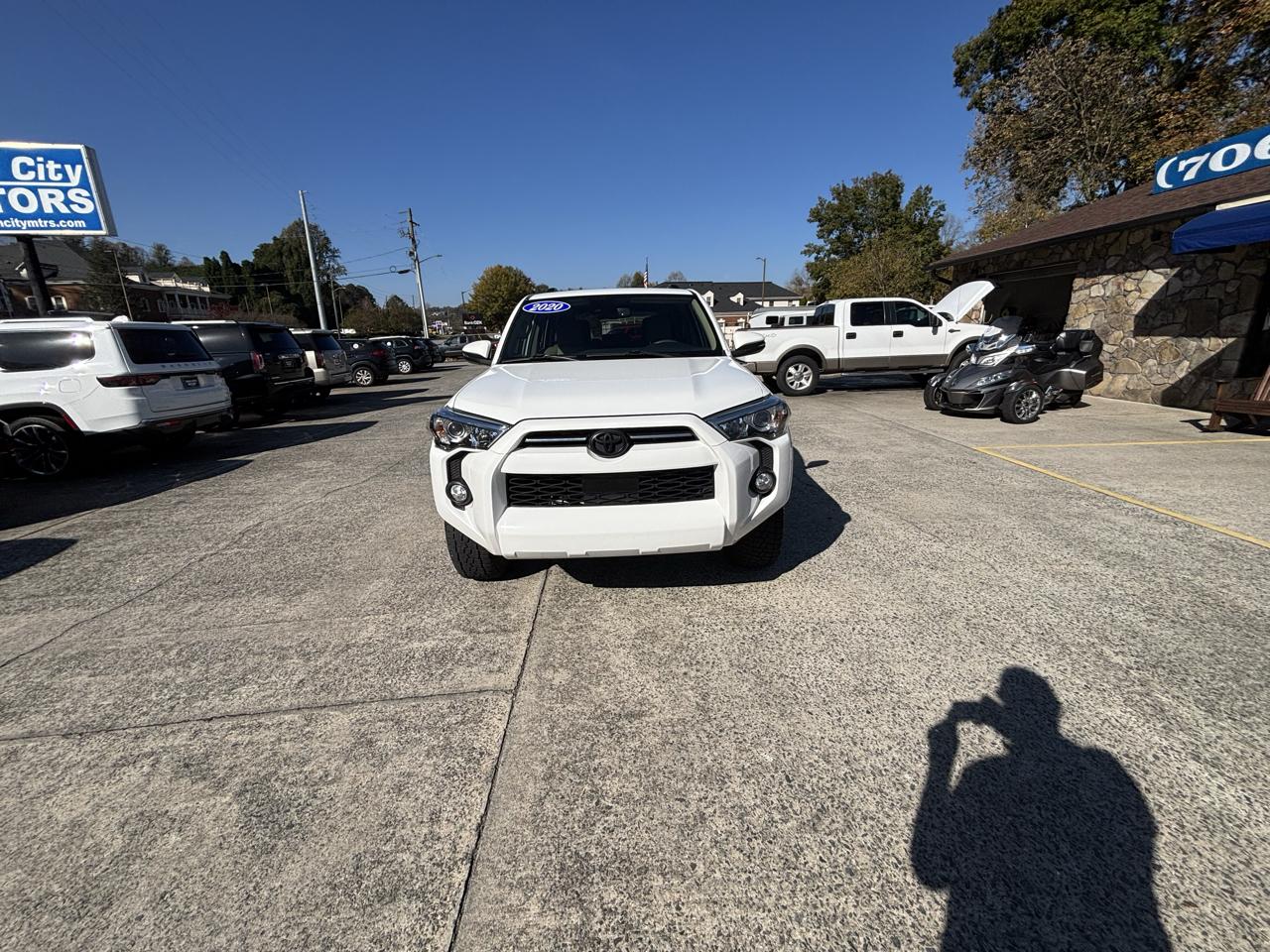 Toyota 4Runner 4WD 4dr V6 SR5 (Natl) 2020