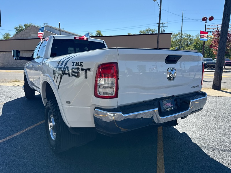 2022 Ram 3500 Tradesman photo 4
