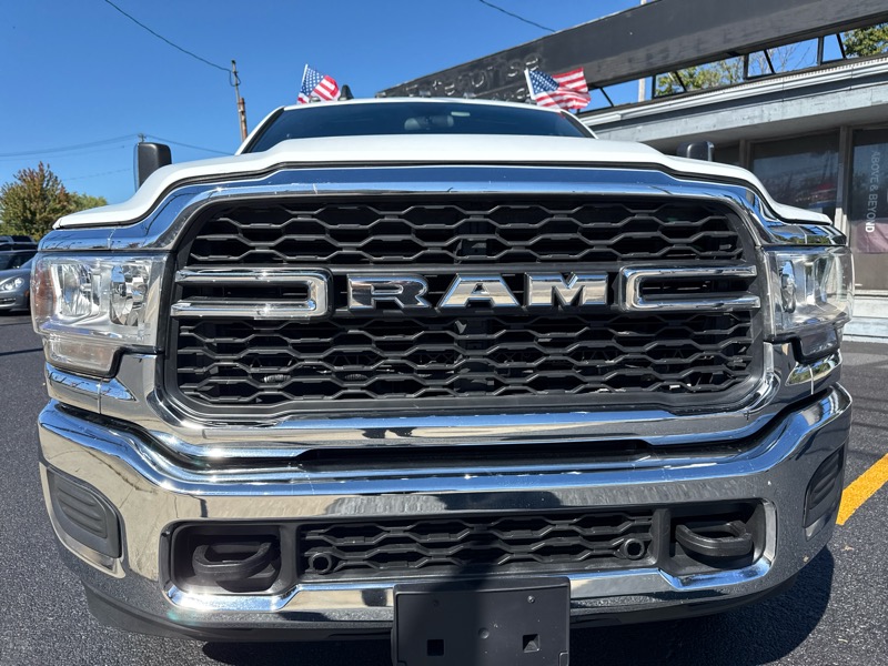 2022 Ram 3500 Tradesman photo 10