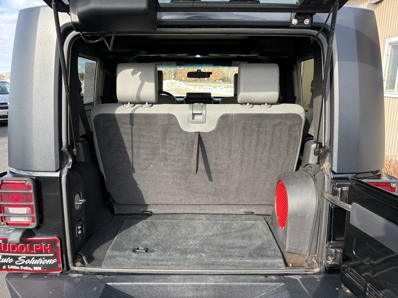 Jeep Wrangler Sahara 2D SUV 4WD 2008