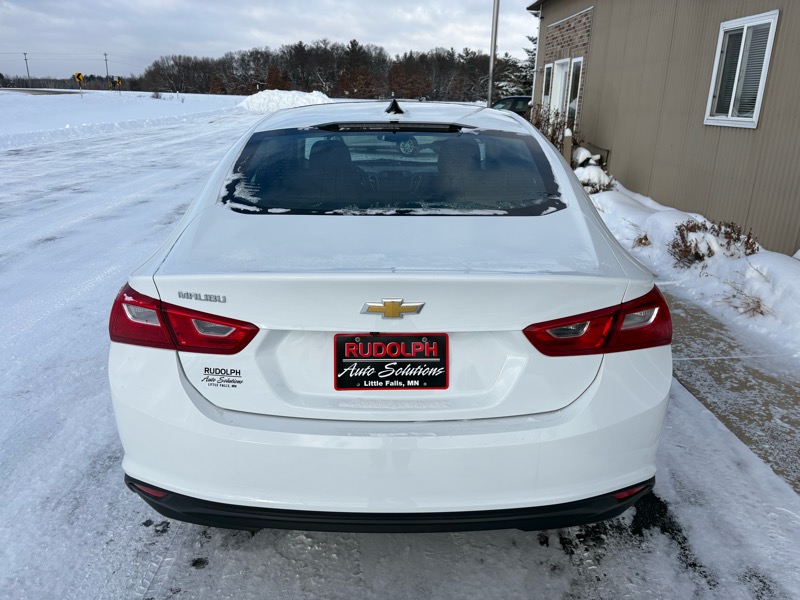 Chevrolet Malibu LS 2022