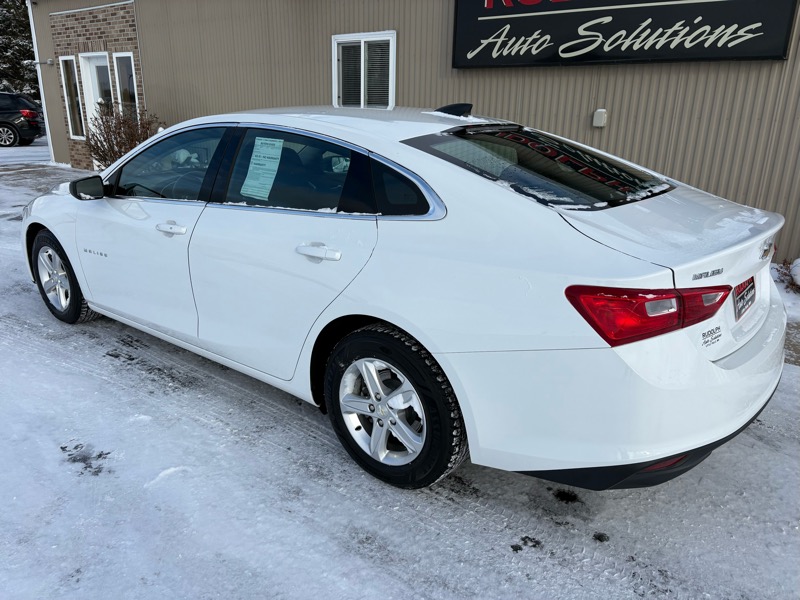 Chevrolet Malibu LS 2022
