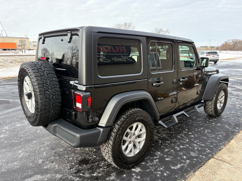 Jeep Wrangler Unlimited Sport 2023