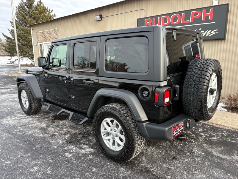 Jeep Wrangler Unlimited Sport 2023
