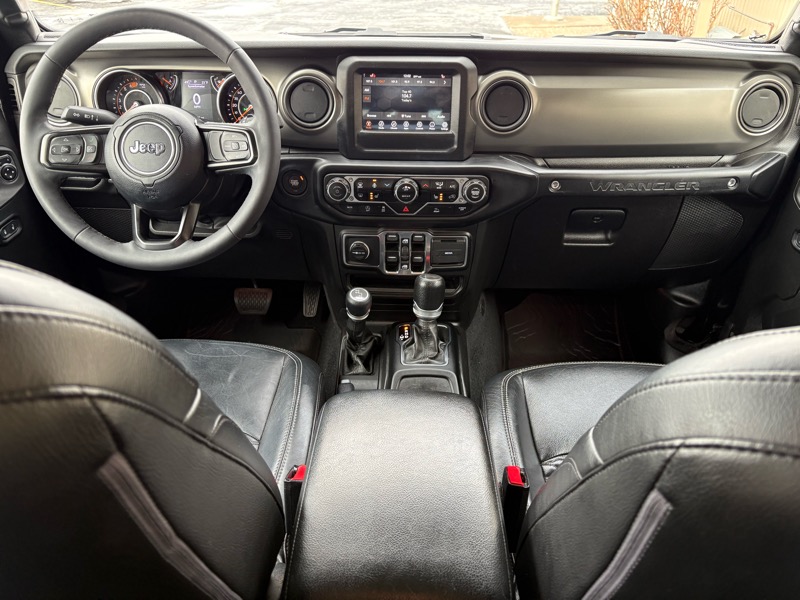 Jeep Wrangler Unlimited Sport 2023