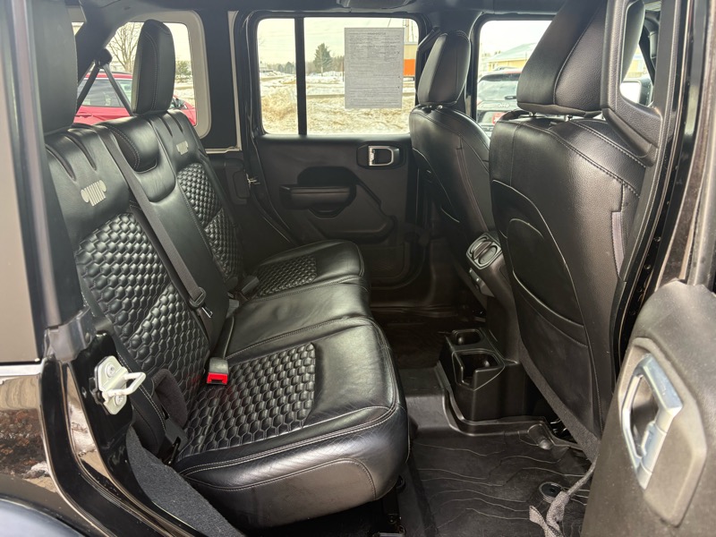 Jeep Wrangler Unlimited Sport 2023