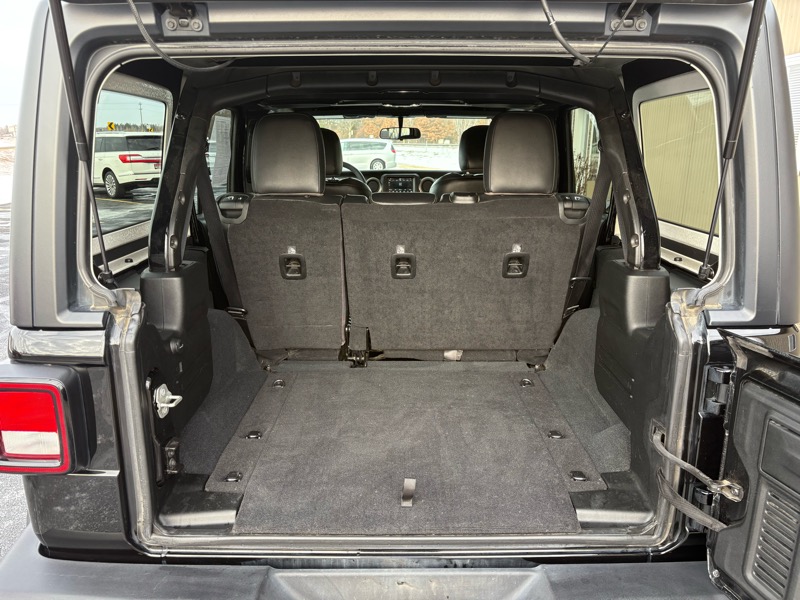 Jeep Wrangler Unlimited Sport 2023