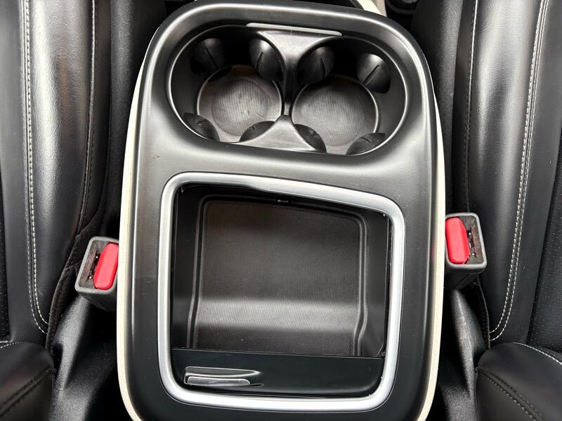 Chrysler Pacifica Touring L 2023