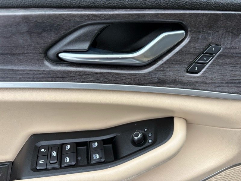 Jeep Grand Cherokee Limited 4WD 2025