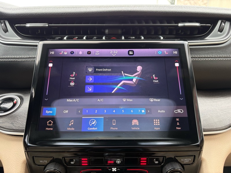 Jeep Grand Cherokee Limited 4WD 2025