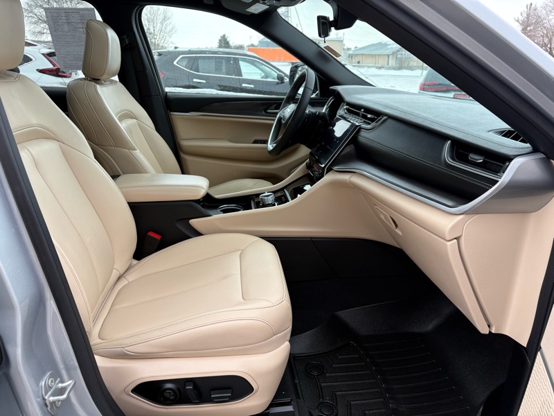 Jeep Grand Cherokee Limited 4WD 2025