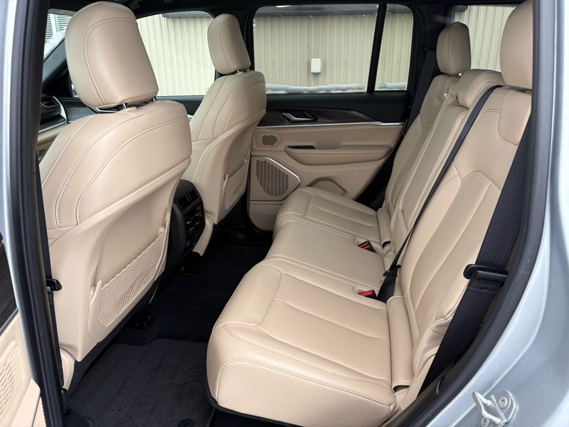 Jeep Grand Cherokee Limited 4WD 2025