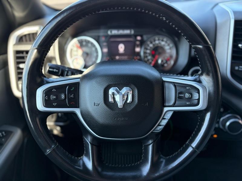 RAM 1500 Big Horn Crew Cab SWB 4WD 2021