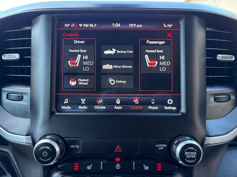 RAM 1500 Big Horn Crew Cab SWB 4WD 2021