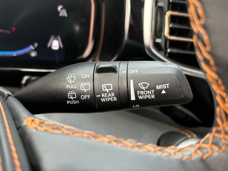 Jeep Grand Wagoneer Series III 4WD 2022