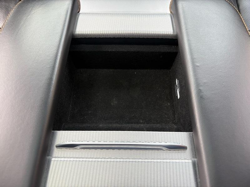 Jeep Grand Wagoneer Series III 4WD 2022