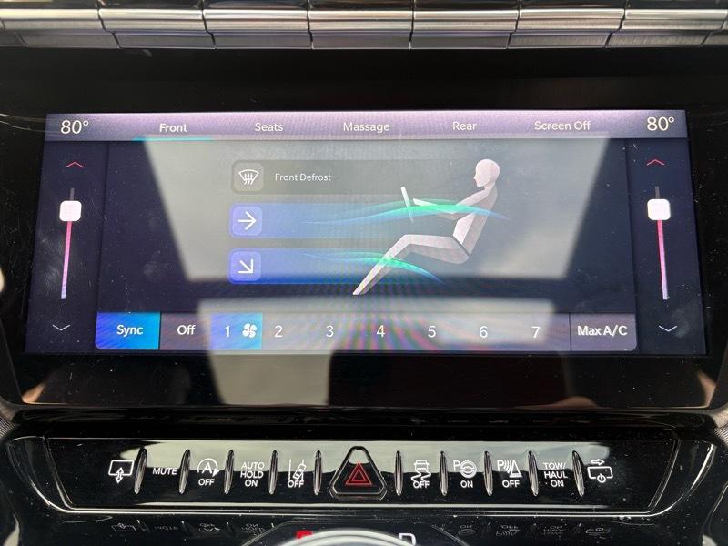 Jeep Grand Wagoneer Series III 4WD 2022