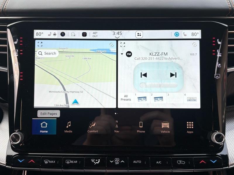 Jeep Grand Wagoneer Series III 4WD 2022