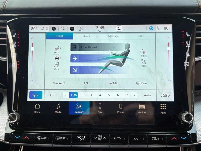 Jeep Grand Wagoneer Series III 4WD 2022