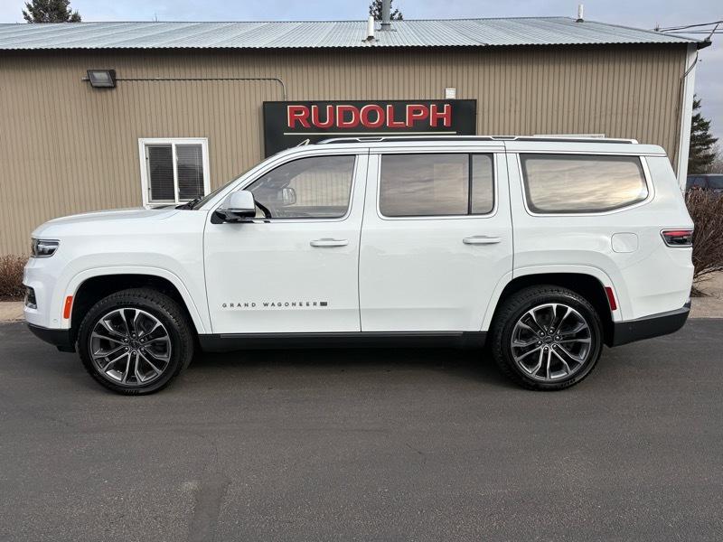 2022 Jeep Grand Wagoneer Series III 4WD