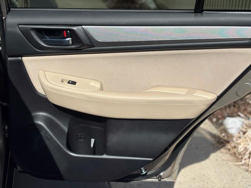 Subaru Outback 2.5i Premium 2016