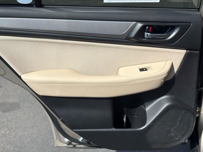 Subaru Outback 2.5i Premium 2016