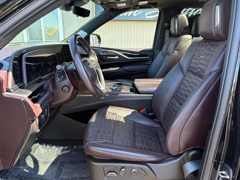 Cadillac Escalade Sport Platinum AWD 2023
