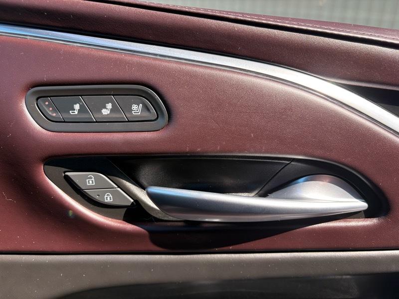 Cadillac Escalade Sport Platinum AWD 2023